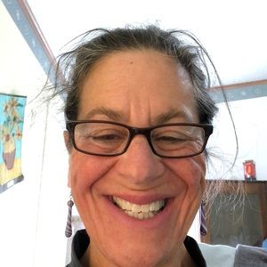 Meet your Posher, Michele